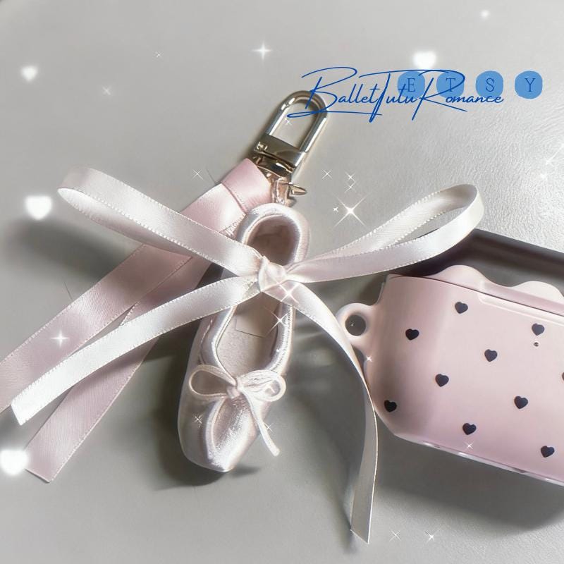 Handmade Ballet Water Bottle Charm Keychain, Dainty Pink Ballerina Bag/Phone Charm