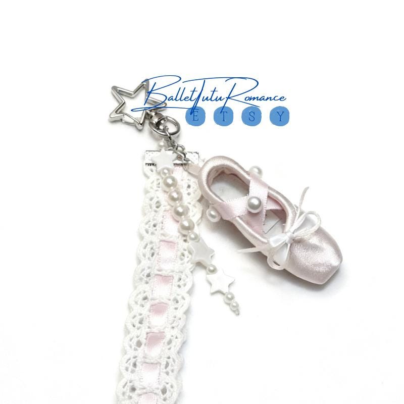 Handmade Ballet Water Bottle Charm Keychain, Dainty Pink Ballerina Bag/Phone Charm